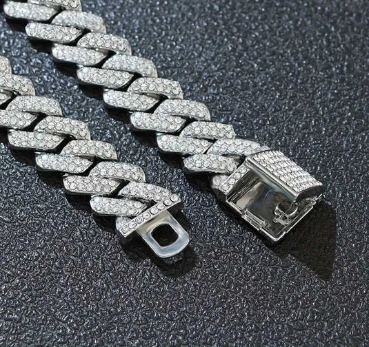 Men’s Luxury Iced Cuban Link Bracelet – Silver Diamond Finish